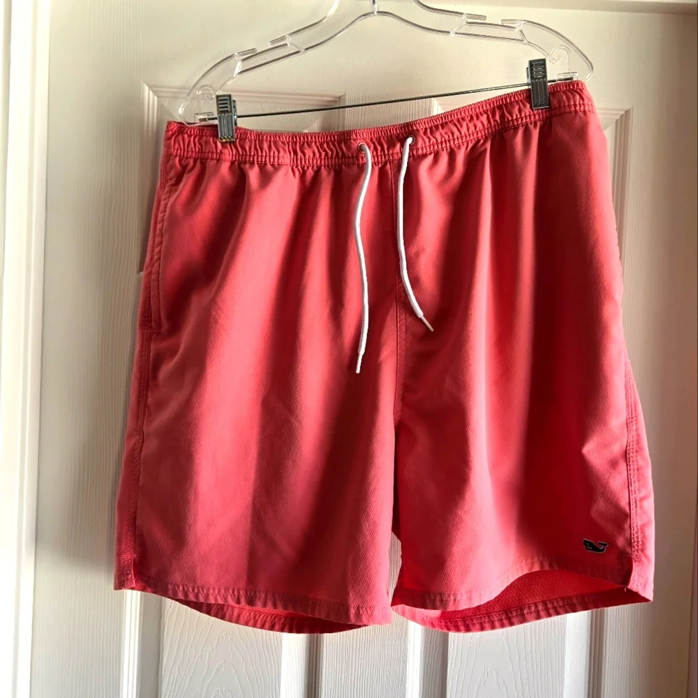 Vineyard Vines Bungalow Board Shorts Men's Size‎ XL Swim Trunks Pink Pockets
